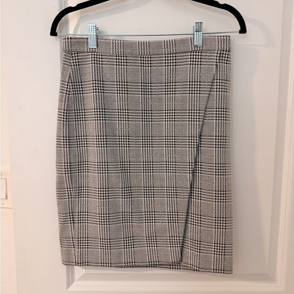 Ann Taylor Plaid Pencil Skirt Size Small – Classic Workwear